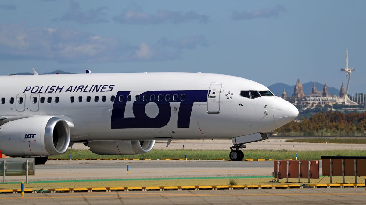 A Boeing 737 MAX 8 from LOT is on the runway after landing at Barcelona El Prat Airport in Barcelona, Spain, on October 8, 2024. (Photo by Joan Valls/Urbanandsport/NurPhoto via Getty Images) (Photo by Urbanandsport/NurPhoto via Getty Images)