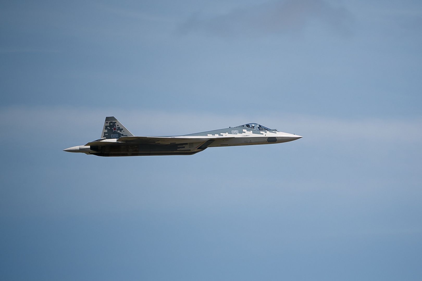 Samolot Su-57