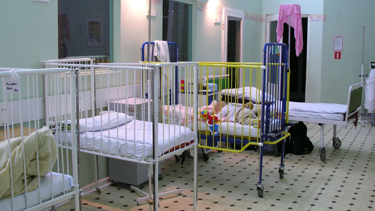 Stock pictures
PHOTO: EAST NEWS/MARIANNA OSKO; WARSZAWSKI SZPITAL DLA DZIECI PRZY UL. KOPERNIKA; ODDZIAL PEDIATRYCZNY; MAMA I DZIECKO CHORE NA ZAPALENIE PLUC/OSKRZELI
MARIANNA OSKO