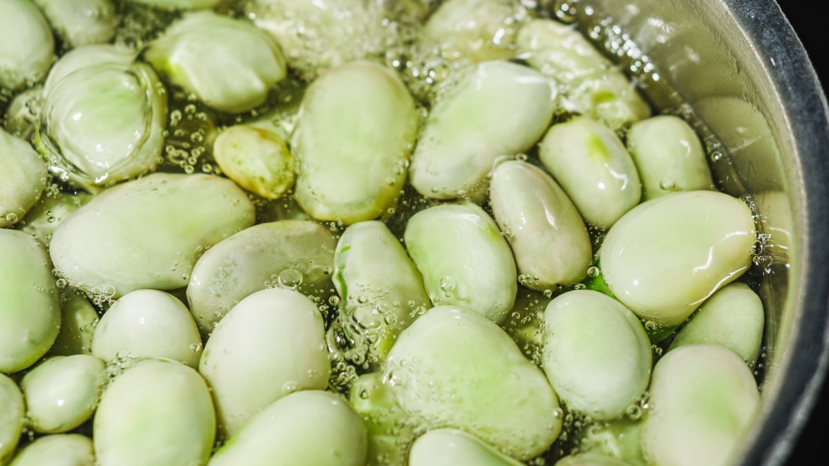 Bób podczas gotowania wydziela specyficzny zapach