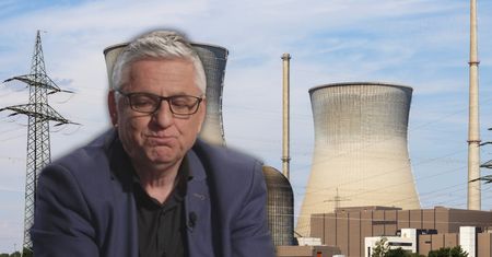 Przyszłość elektrowni atomowej w Polsce. Ekspert: boję się jednego