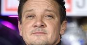 Jeremy Renner pokazał zdjęcie z rehabilitacji: "Te ponad 30 złamanych kości ZROŚNIE SIĘ I WZMOCNI" (FOTO)