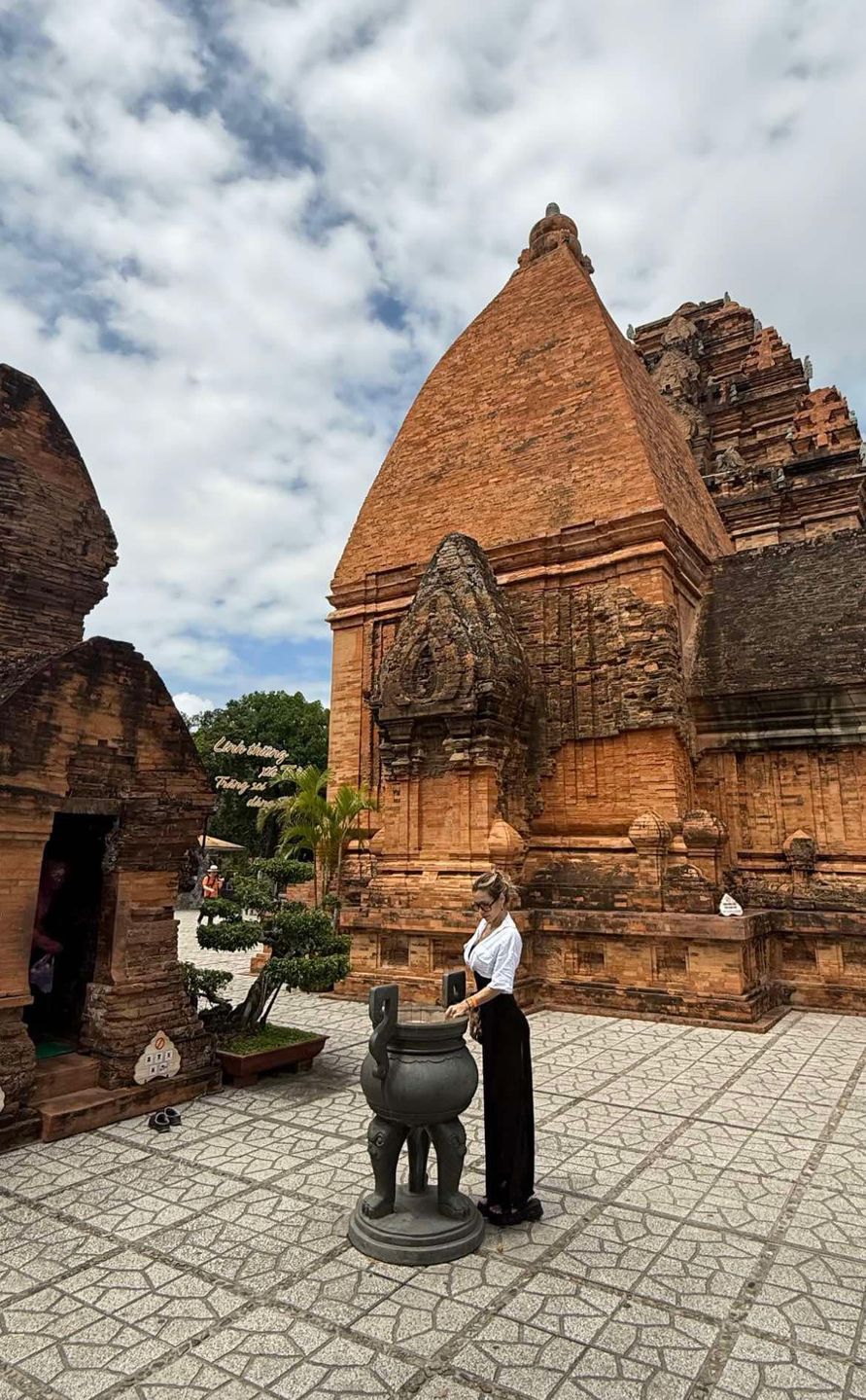 Doda eksploruje Wietnam po dramie z Pachutem