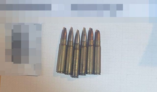 Zaczęło się od interwencji domowej. Mężczyzna miał zapalniki górnicze, broń i amunicję bez pozwolenia (zdjęcia)