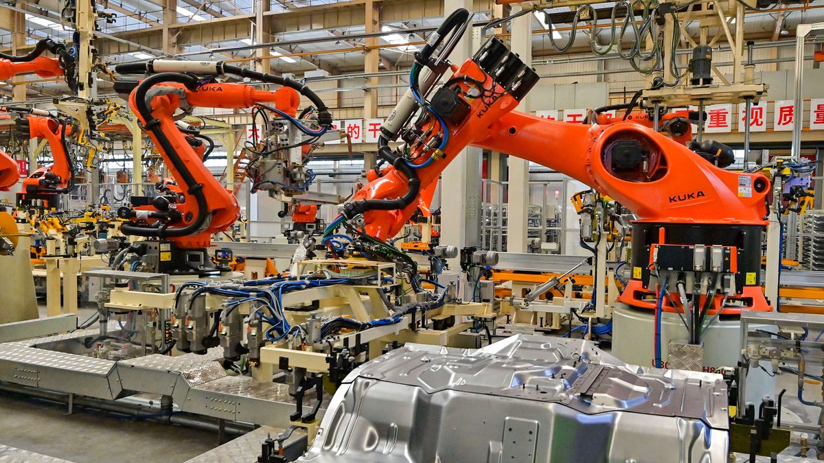 QINGZHOU, CHINA - MAY 31, 2022 - Robots are produced at a workshop of an automobile manufacturer in Qingzhou city, East China's Shandong Province, May 31, 2022. China's manufacturing purchasing managers' index (PMI) rose 2.2 percentage points from the previous month to 49.6 percent in May, according to the Service Industry Survey Center of the National Bureau of Statistics and the China Federation of Logistics and Purchasing. (Photo credit should read CFOTO/Future Publishing via Getty Images)