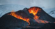 Islandia. Wleciał dronem do wulkanu podczas erupcji. Wideo hitem w sieci