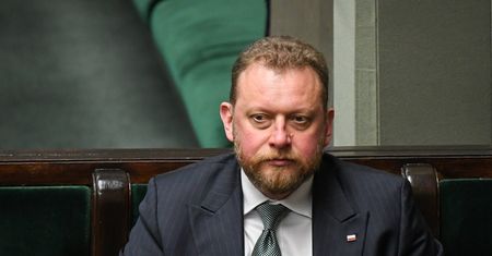 Łukasz Szumowski o wakacjach: spędziliśmy ponad 100 godzin, żeglując. Było bezpiecznie