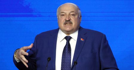Łukaszenka żegna Stary Rok. Kamery uchwyciły drżenie podczas przemówienia