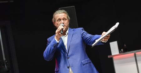 Po skandalu trafił do szpitala. Jakimowicz przejdzie operację