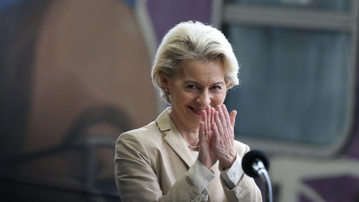 Ursula von der Leyen
Kij�w, Ukraina, 04.11.2023. Przewodnicz�ca Komisji Europejskiej Ursula von der Leyen podczas konferencji prasowej po spotkaniu z prezydentem Ukrainy Wo�odymyrem Ze�enskim w Kijowie, 4 bm. Trwa inwazja Rosji na Ukrain�. (awol) PAP/Viktor Kovalchuk
Viktor Kovalchuk
agresja Rosji, atak Rosji na Ukrain�, inwazja, inwazja rosyjska, Komisja Europejska, konflikt zbrojny, polityk, polityka, rosyjska, rosyjski, spotkanie, sytuacja na Ukrainie, sytuacja w Ukrainie, Ukraina, Unia Europejska, wizyta, wojna, Wojna na Ukrainie, wojna w Ukrainie, wok� Ukrainy, zagraniczna