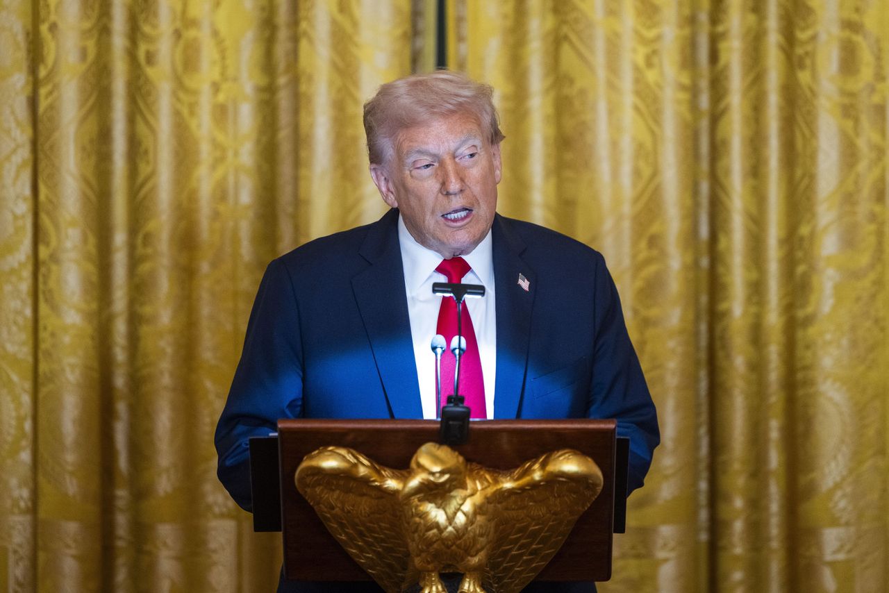 Trump chce ścigać Sorosa i lewicowe grupy. Wykorzysta fiskusa