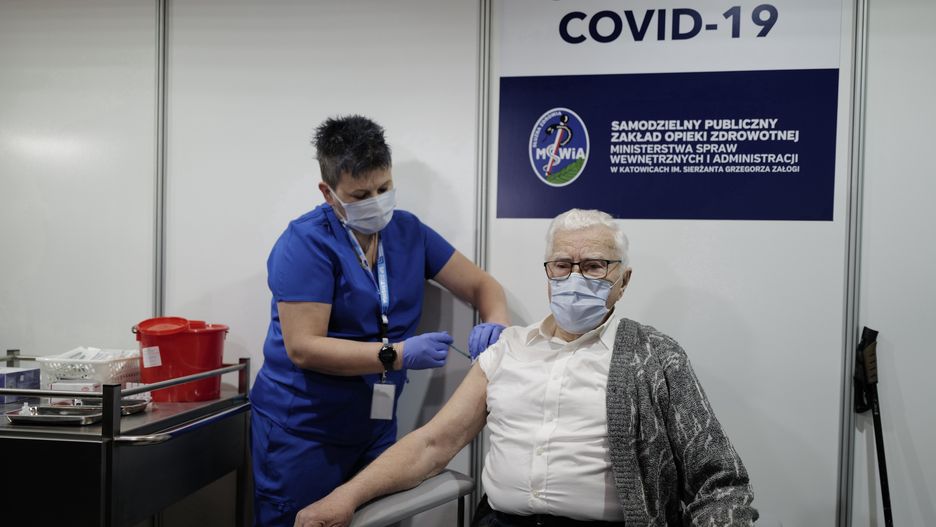 Koronawirus. Ponad 2 tys. zakażeń w Polsce. We Wrocławiu przybyło 47 chorych