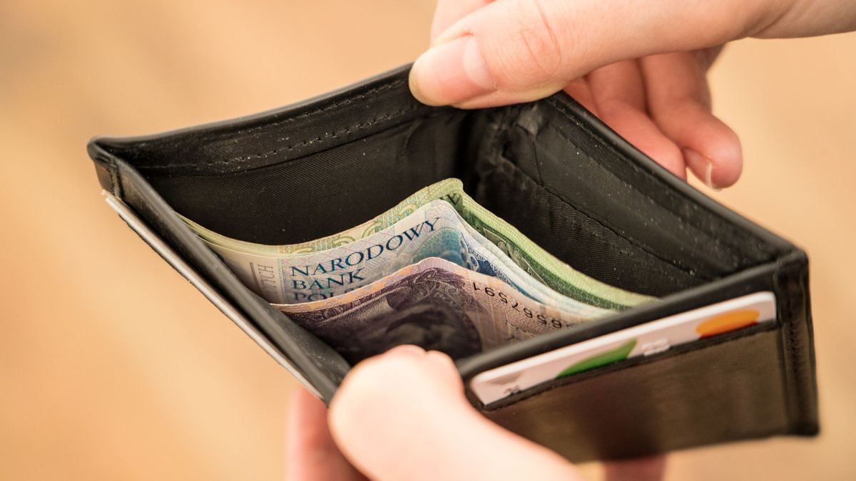 Co 12. osoba przyznaje, że woli nie zapłacić za polisę niż stracić płynność finansową.