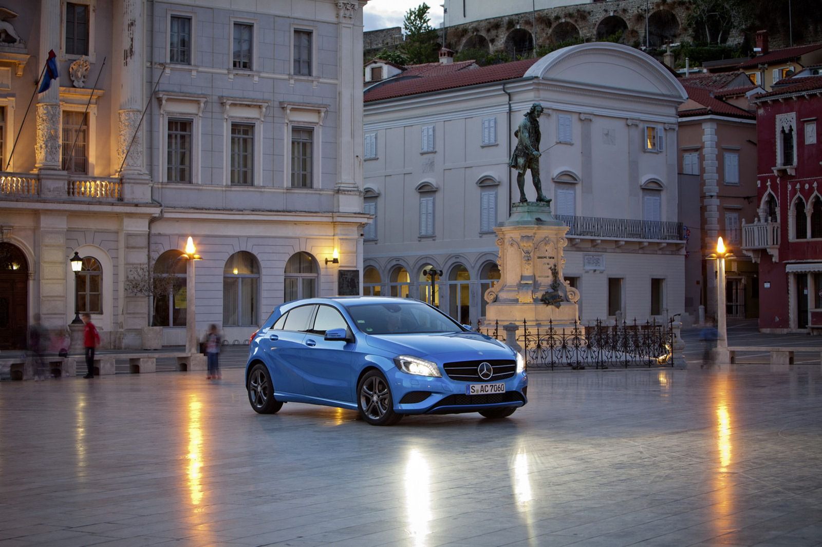 Mercedes-Benz klasy A (W176) - obszerna galeria prosto od producenta 7