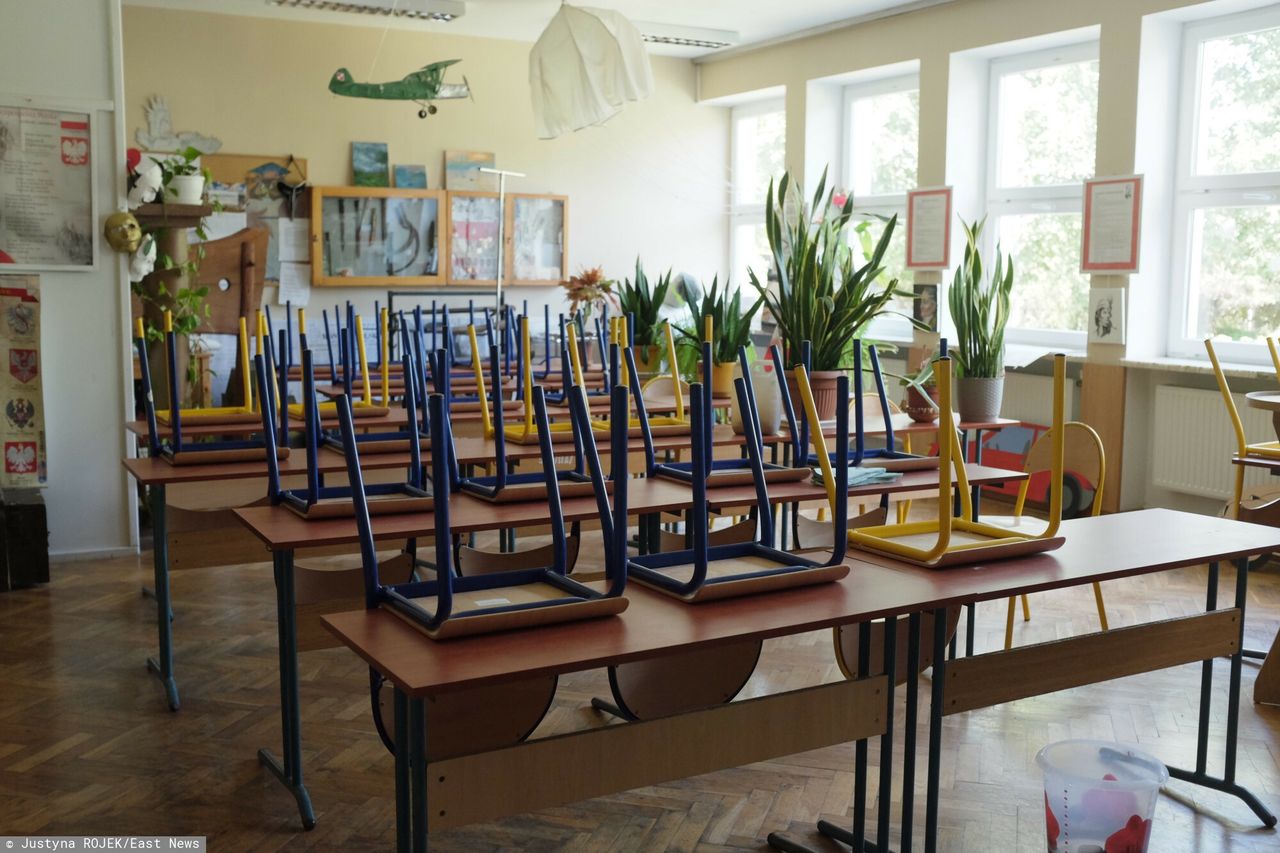 Łódź: Rozbudowa Szkoły Podstawowej nr 169 na Złotnie - nowy budynek już powstaje