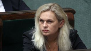 Poszła na premierę "Lalki". Ocenia ją jednoznacznie