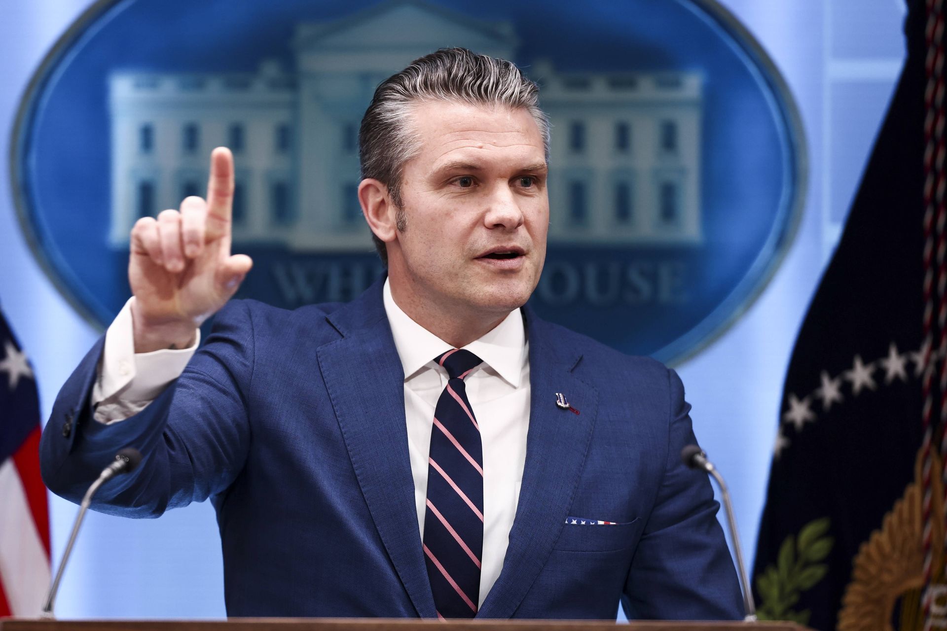 USA ignorują Ukrainę? Minister ds. wojny znów nieobecny