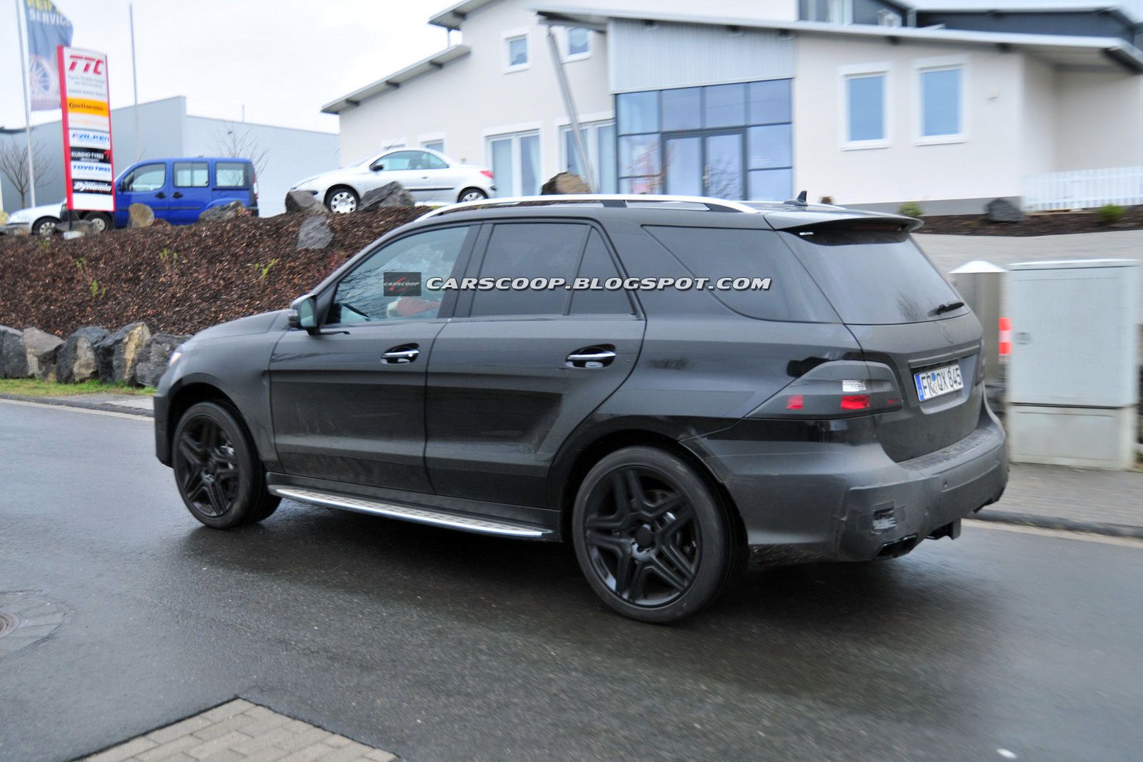 2012 Mercedes-Benz ML 63 AMG
