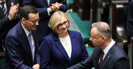 Prezydent złamie Konstytucję? "Wie, kto ma większość"