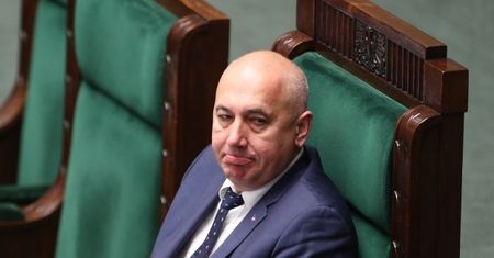 Brudziński znów w formie: "Młode napalone byczki zwane uchodźcami"