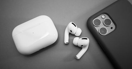 Nowe AirPods Pro w drugiej połowie 2020 r. Apple pracuje też nad innymi produktami