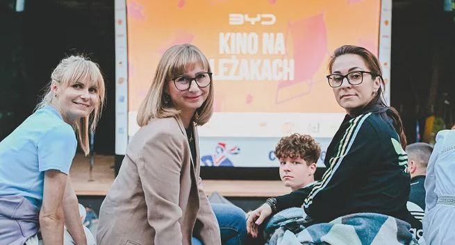 Kino na Leżakach – obowiązkowy punkt każdych wakacji!