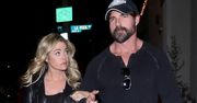 Płakała w sądzie. Denise Richards oskarża męża o przemoc