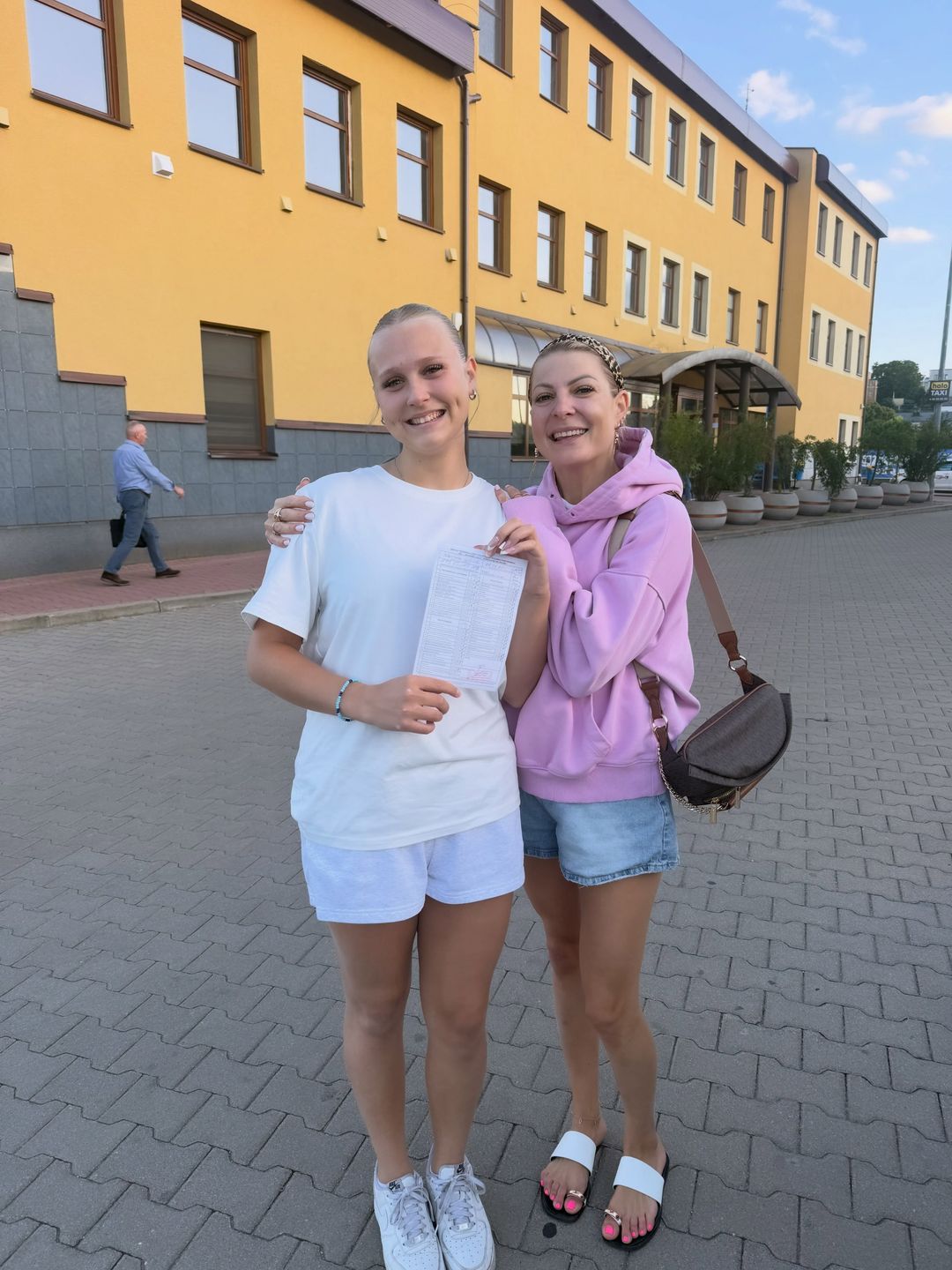 Córka Magdaleny Narożnej zdała prawo jazdy