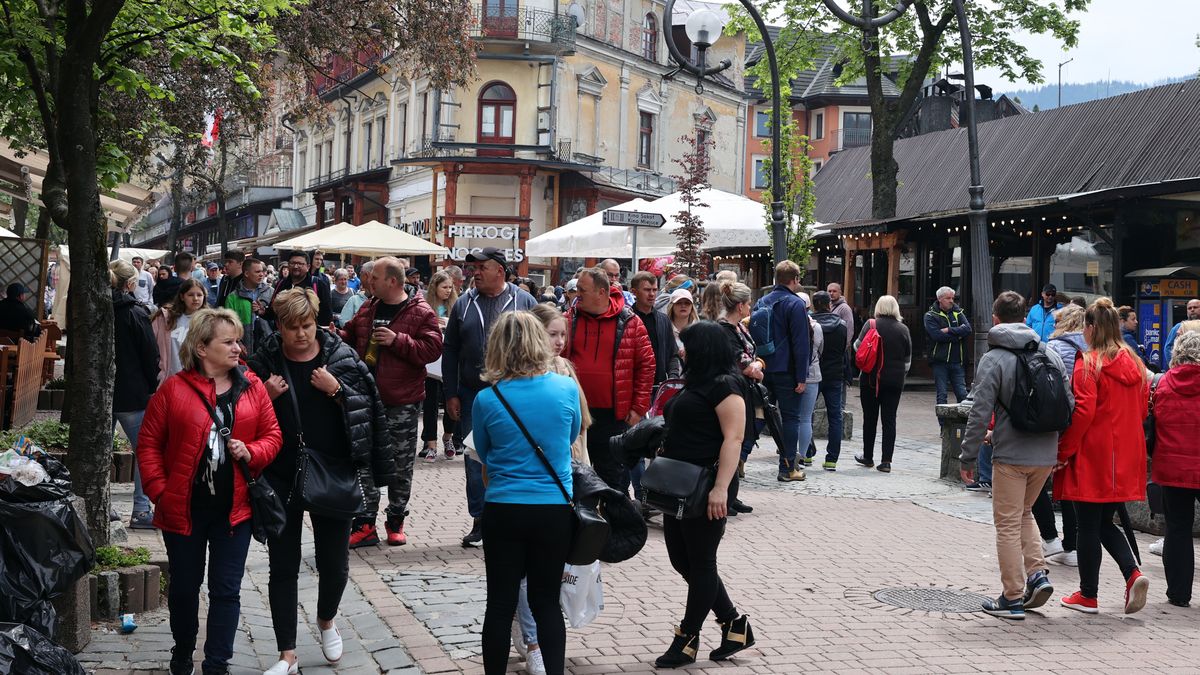 Coraz mniej turystów do Zakopanego przyjeżdża dla gór