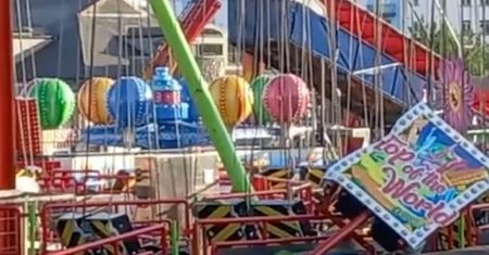 Wypadek w wesołym miasteczku. Karuzela pełna dzieci runęła na ziemię