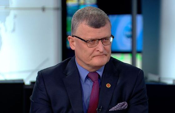 HFPC w obronie lekarzy mówiących krytycznie o pandemii