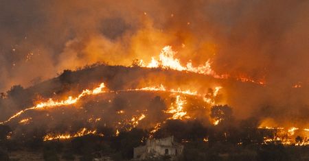 Pożar w Andaluzji. Ponad tysiąc ewakuowanych. "To było jak horror"