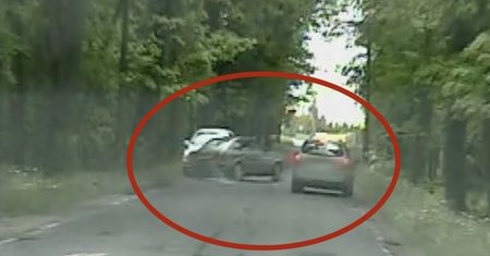 Złotoryja. Wyprzedzał na trzeciego i dachował. Wstrząsające nagranie z wideorejestratora