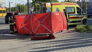Warszawa: Motocyklista omijał korek zamkniętą jezdnią. Po wypadku trafił do szpitala w ciężkim stanie