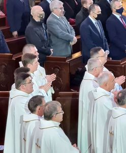 Koronawirus. Prof. Krzysztof Simon o urodzinach Radia Maryja. Mówi o wodzie święconej