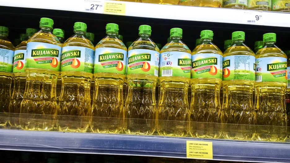 Ekspert broni producenta Oleju Kujawskiego 