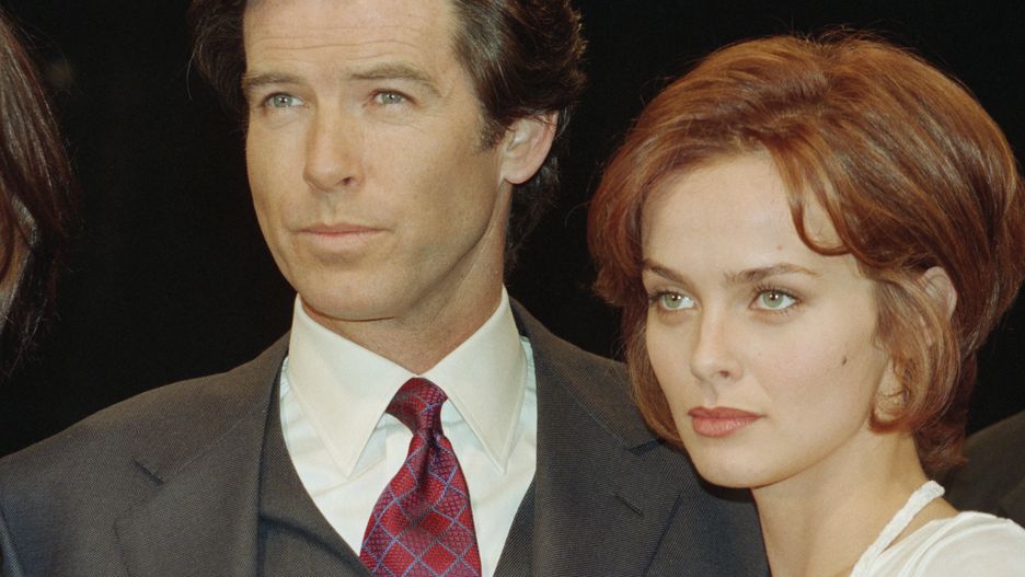 Pierce Brosnan i Izabella Scorupco na premierze "GoldenEye" w 1995 r.
