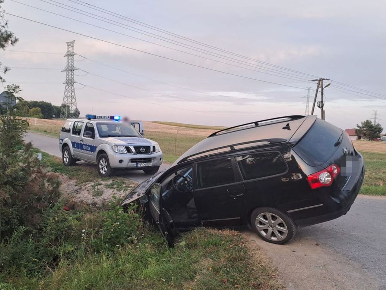Chełm: Kierowca wylądował w rowie. Miał cztery promile we krwi