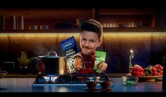 Kontrowersje wokół odmłodzonego Ibisza w kampanii. "Miała być przewrotna"