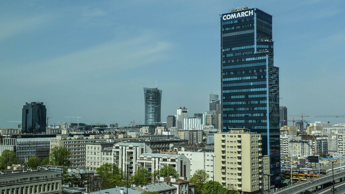 Kadrowa rewolucja w Comarchu