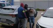 Poszukiwany trzema listami gończymi uciekał policji bmw i dachował