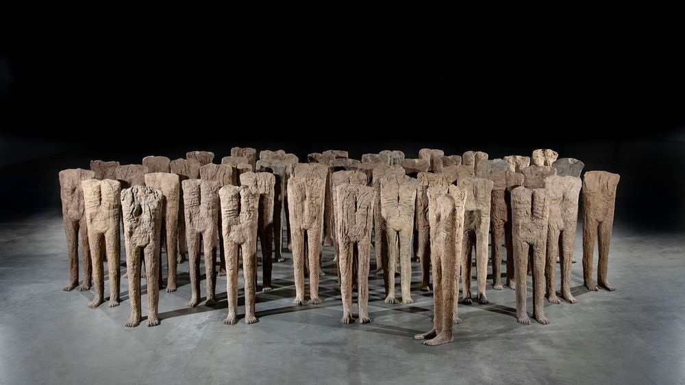 "Tłum III" Abakanowicz sprzedano za rekordową cenę 13,2 mln złotych