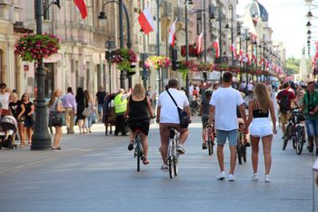 Eurostat podał dane za 2025 r. Polska na końcu rankingu turystycznego