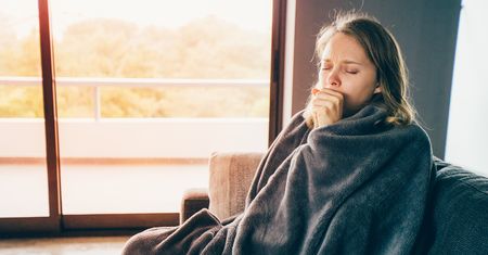 Brak mrozów zimą sprawi, że zachorowań na grypę będzie więcej? Niekoniecznie