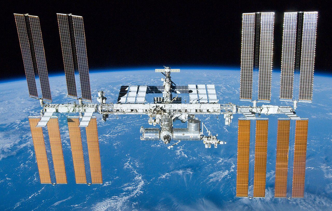 Międzynarodowa Stacja Kosmiczna z problemami. Znów robi się niebezpiecznie - Międzynarodowa Stacja Kosmiczna (ISS)