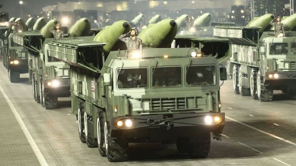 Północnokoreańskie wyrzutnie pocisków balistycznych