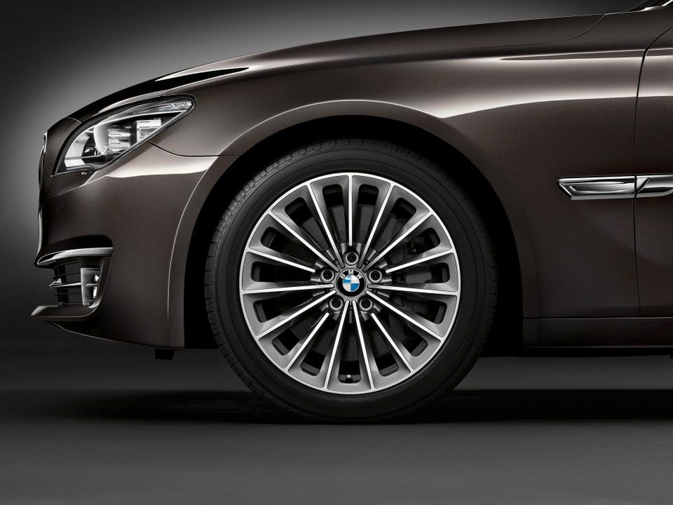 Odświeżone BMW serii 7 (2013) [galeria] 40