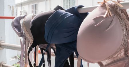 Włamywał się do ogródków i na balkony żeby...kraść damską bieliznę