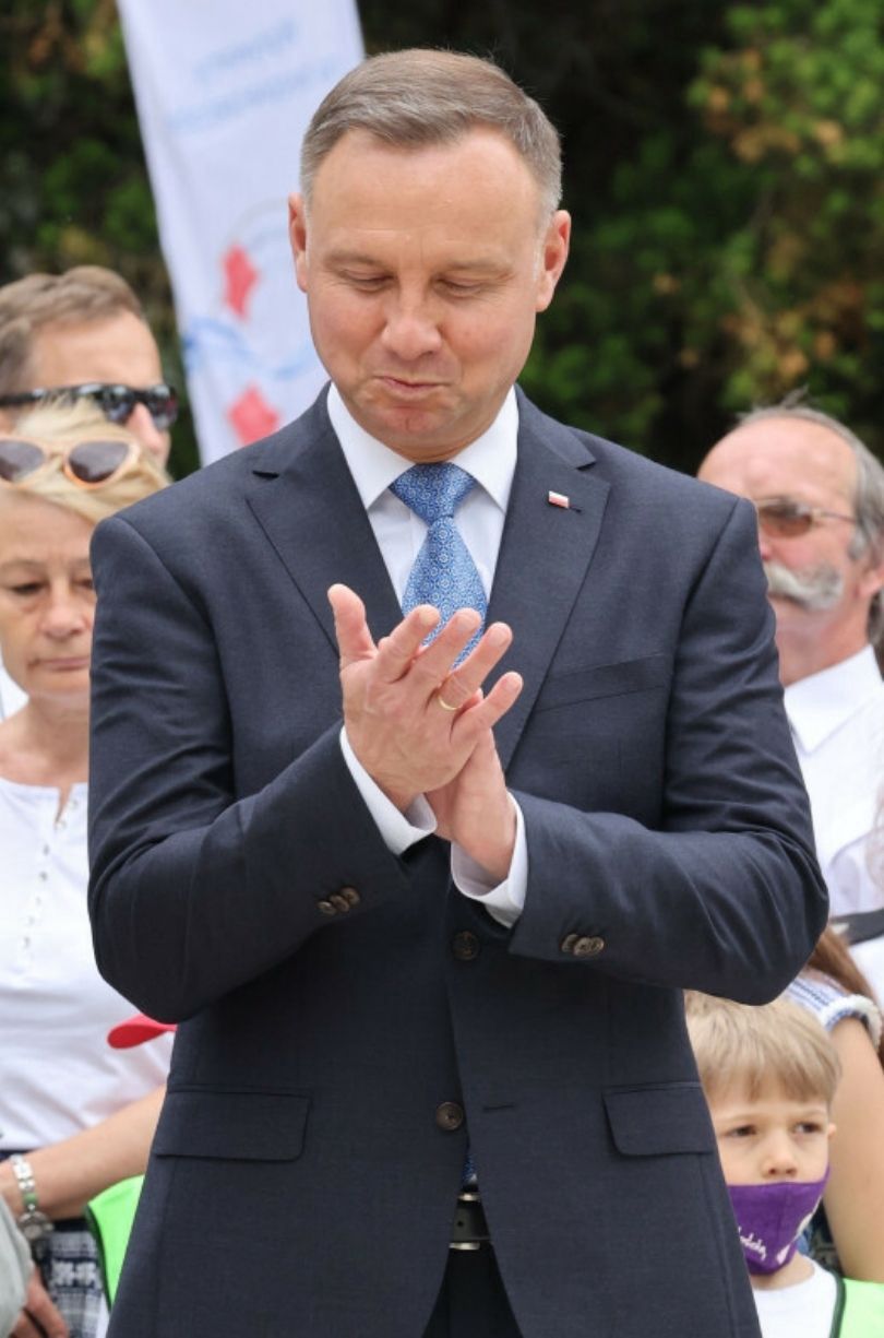Andrzej Duda i Agata Duda promują bezpieczne wakacje