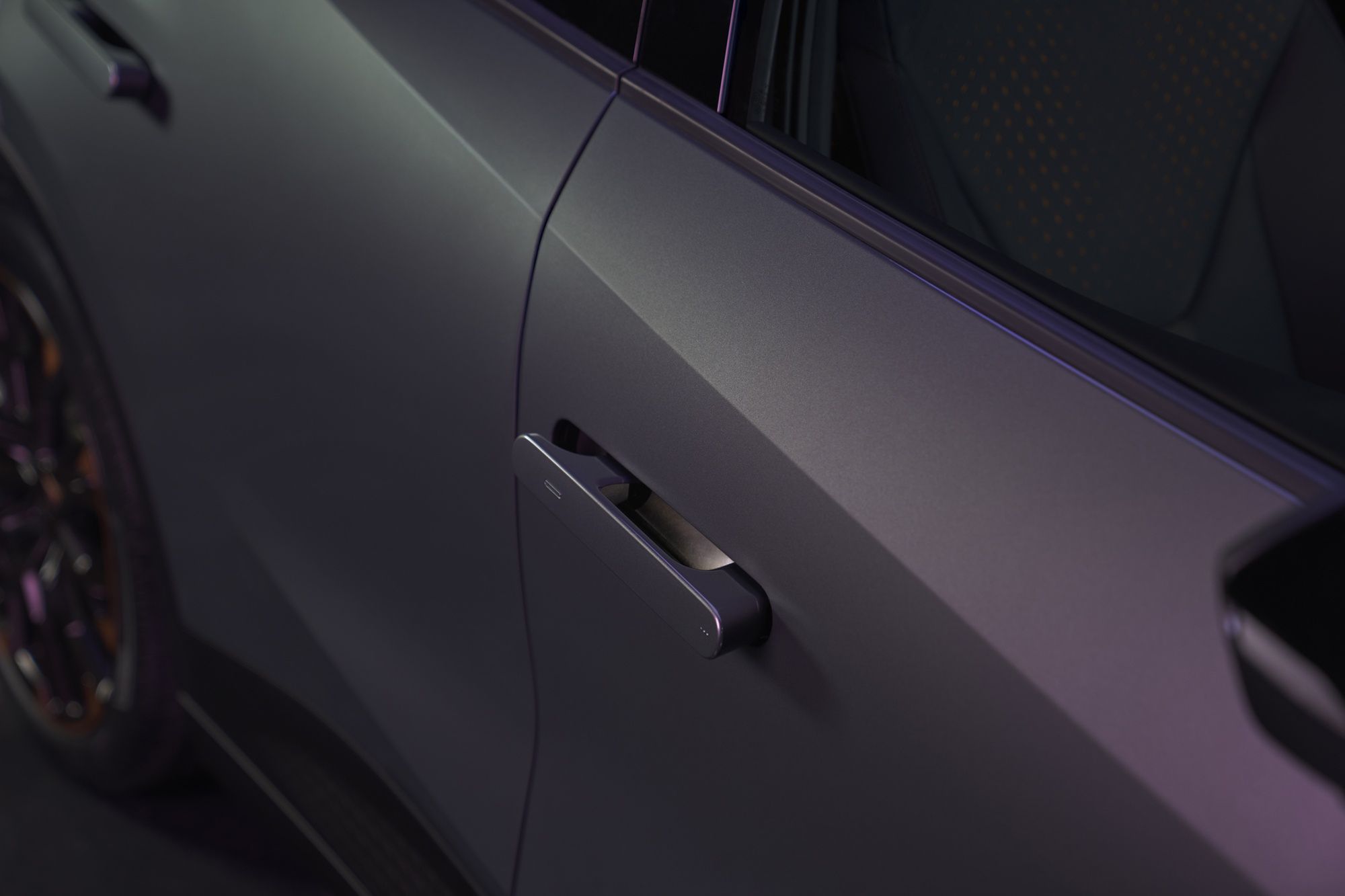 Cupra Raval w kolorze Plasma Iridescent